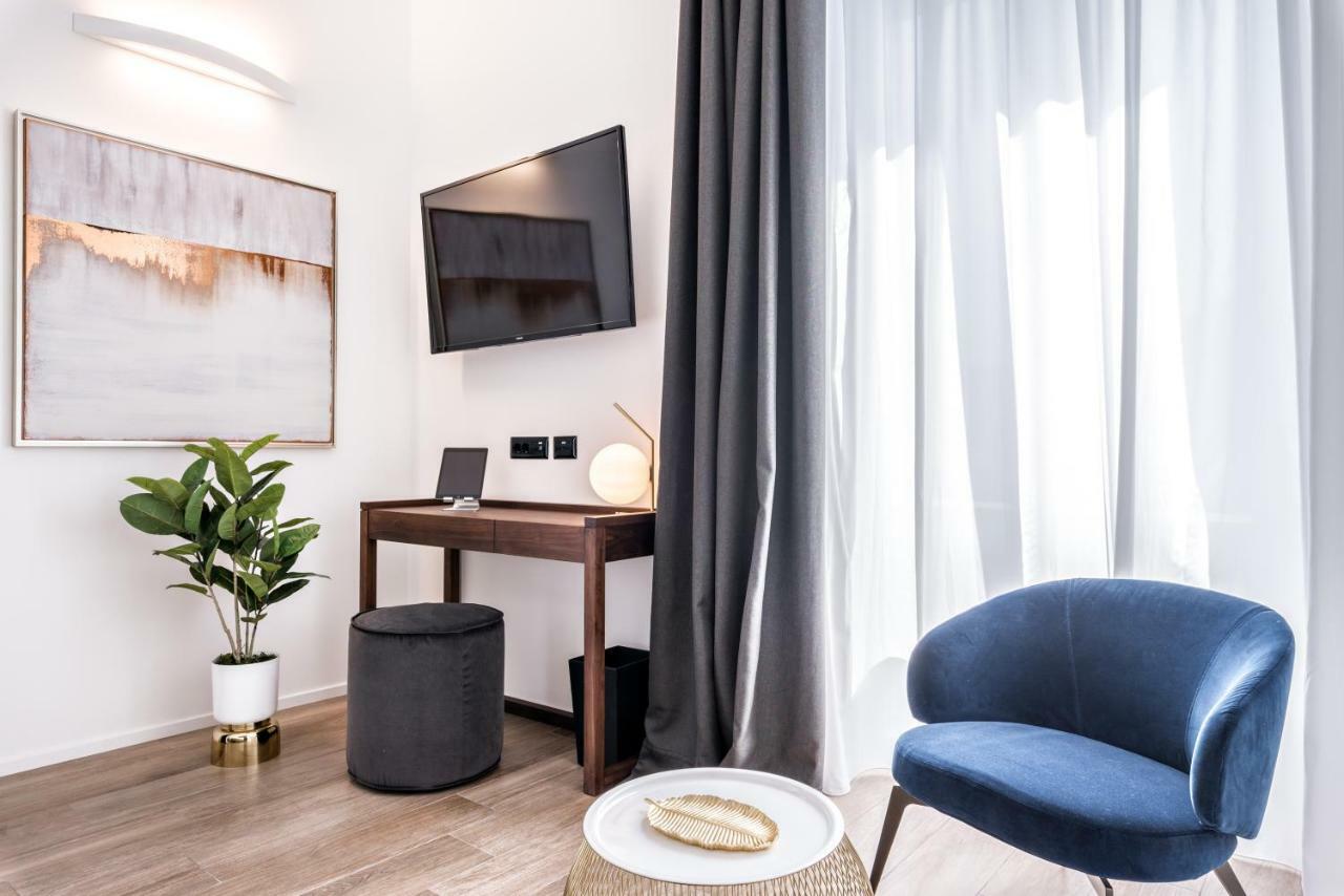 Gasthof By The First - Luxury & 2*