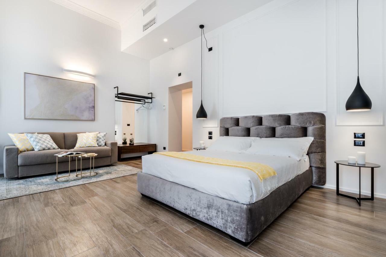 By The First - Luxury & 2* La Spezia